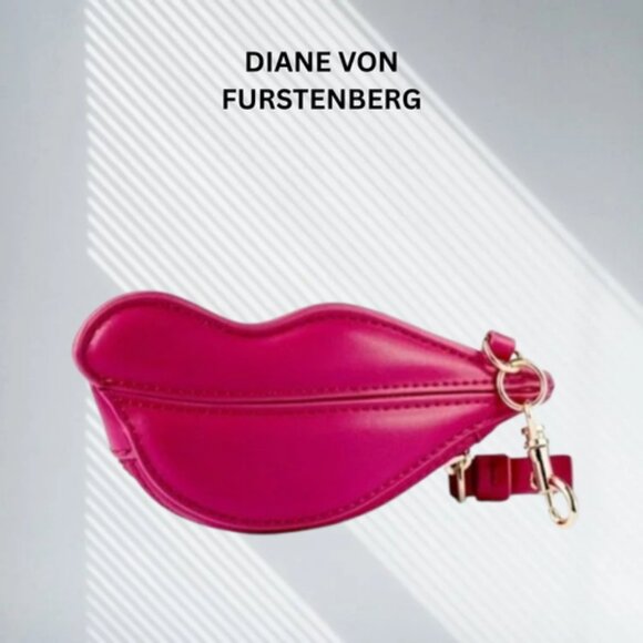 NWT DVF for Target Iconic Pink Lips Coin Pouch Purse Keychain - Picture 1 of 4